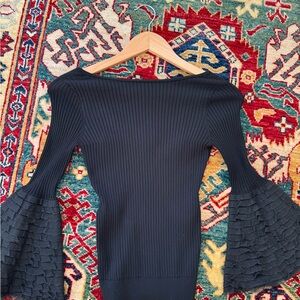 Jorya Elegant Black Flared Sleeve Sweater